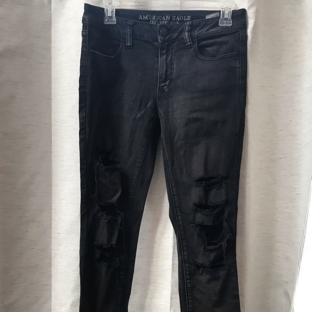 American Eagle distressed black jeans